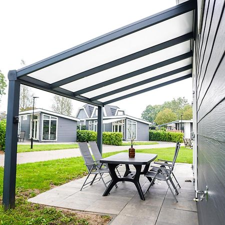 Vakantiehuis Met Vijverzicht Lathum 外观 照片