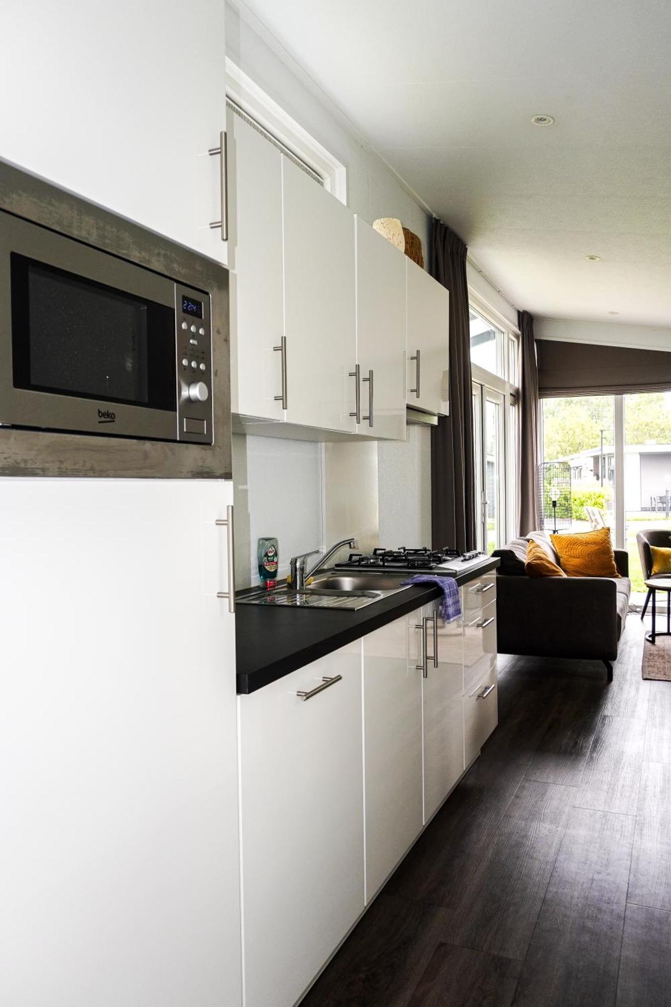 Vakantiehuis Met Vijverzicht Lathum 外观 照片